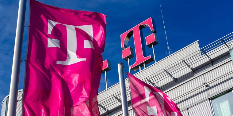 Η Deutsche Telekom πουλάει το 51% των επιχειρηματικών δραστηριοτήτων της σε τηλεπικοινωνιακούς πύργους στην καναδική Brookfield