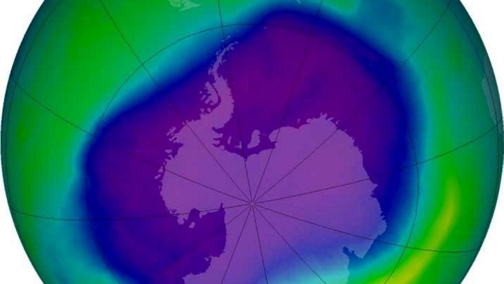 Ανακαλύφθηκε μεγάλη τρύπα του όζοντος πάνω από τους τροπικούς, επταπλάσια από εκείνη της Ανταρκτικής