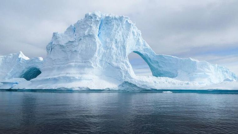 Βουλγαρικό ερευνητικό πλοίο θα αποπλεύσει για την πρώτη του αποστολή στην Ανταρκτική στο τέλος του έτους