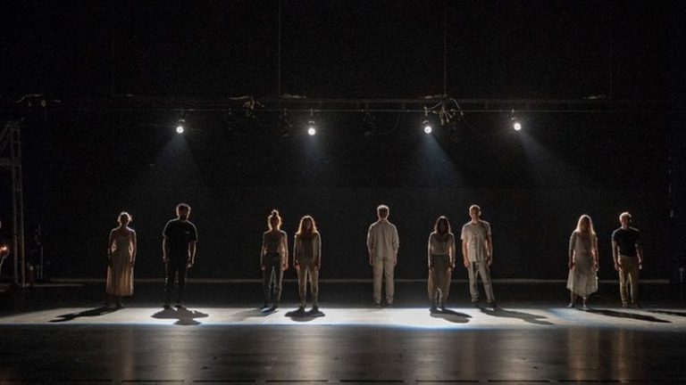 Το νέο έργο της Δ. Τρυπάνη, «Αντρέι: Ρέκβιεμ σε οκτώ σκηνές», έρχεται στην ΕΛΣ για τρεις παραστάσεις