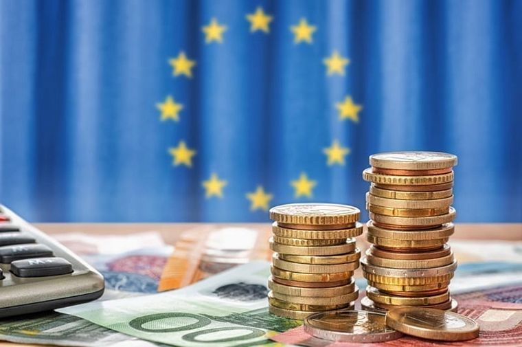 Μείωση της οικονομικής δραστηριότητας τον Οκτώβριο στην Ευρωζώνη λόγω πληθωρισμού