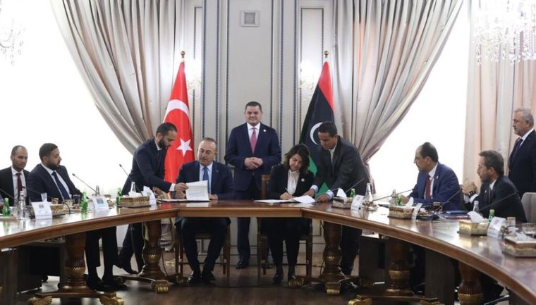 Εντονες αντιδράσεις εντός και εκτός Λιβύης για την υπογραφή μνημονίου Λιβύης-Τουρκίας