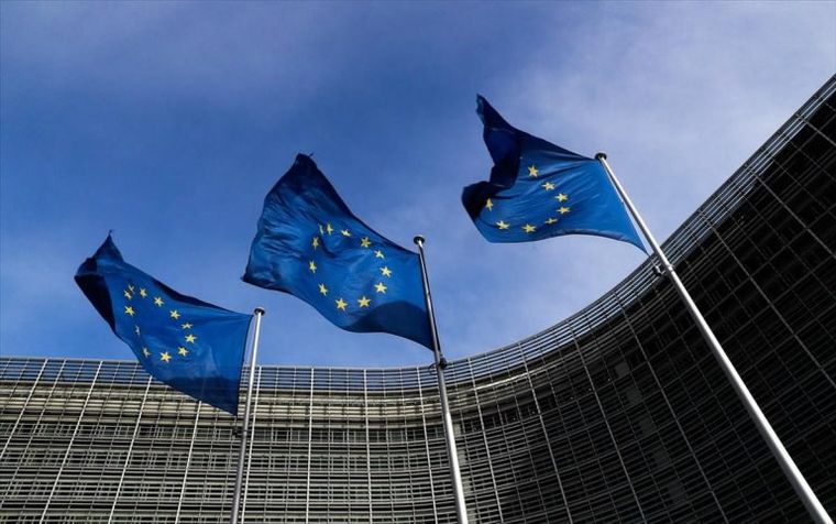 Τις βασικές κατευθύνσεις για τους νέους δημοσιονομικούς κανόνες παρουσίασε η ΕΕ