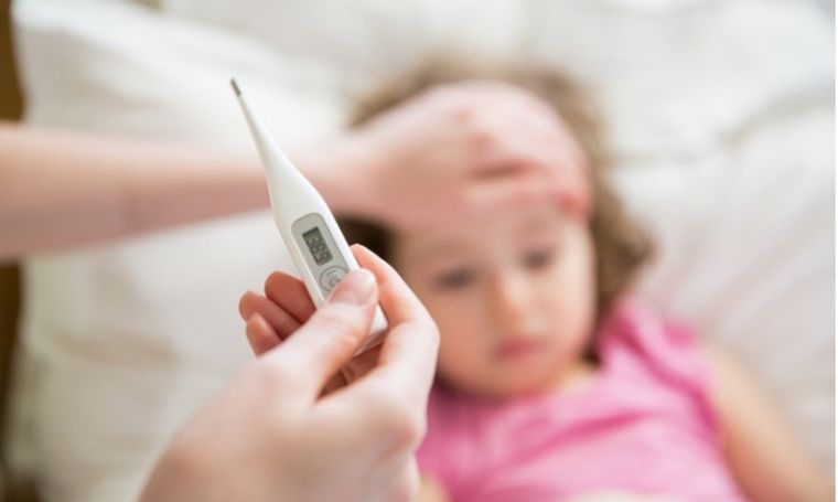 Εξαρση της εποχικής γρίπης σε παιδιά και μεγάλους