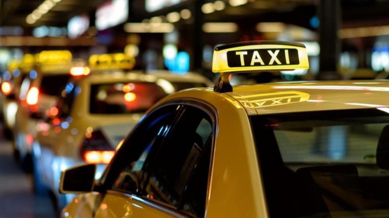 Πράσινο ταξί με επιδότηση 22.500 ευρώ