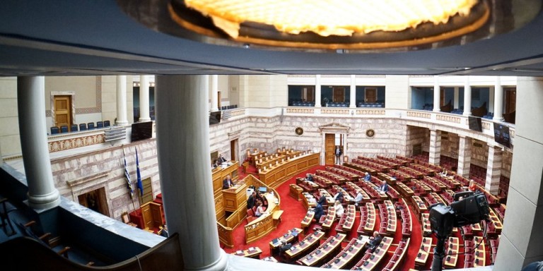 Αρχίζει το απόγευμα στη Βουλή η πενθήμερη συζήτηση του προϋπολογισμού 2023