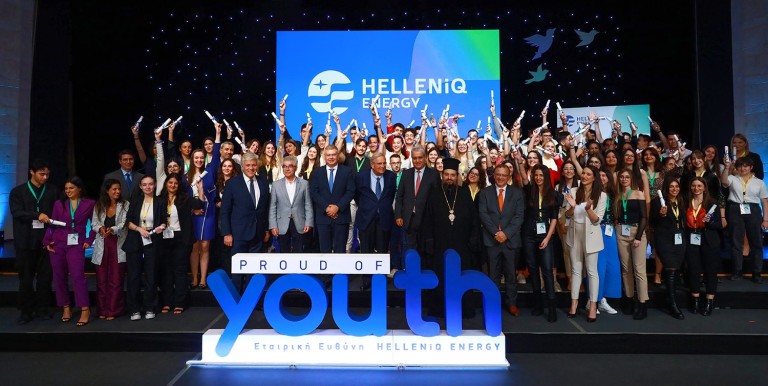 Η HELLENiQ ENERGY βράβευσε 105 αριστούχους αποφοίτους Λυκείων από το Θριάσιο Πεδίο