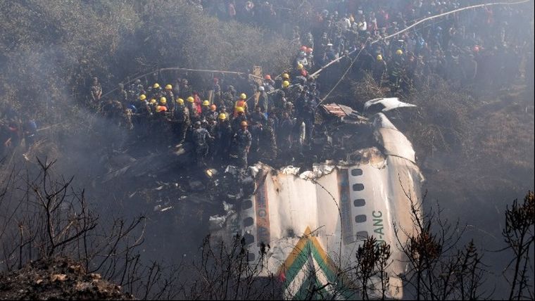 Εθνικό πένθος στο Νεπάλ μετά τη συντριβή του αεροπλάνου