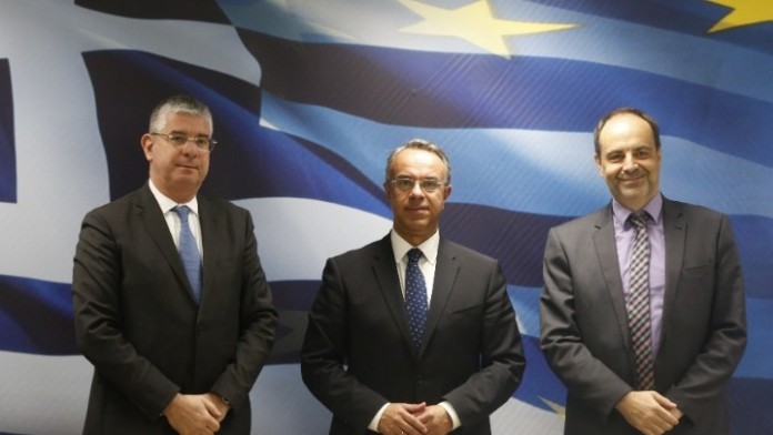 Συμφωνίες χρηματοδότησης επενδύσεων  μεταξύ ΕΤΕπ και Ελλάδας