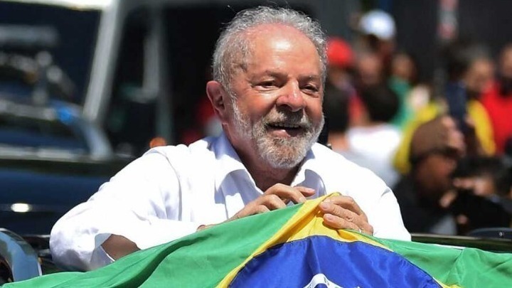 Ο πρόεδρος της Βραζιλίας Λουίς Ινάσιο Λούλα ντα Σίλβα, περίπου ένα μήνα μετά την ορκωμοσία του, επισκέπτεται αύριο Πέμπτη