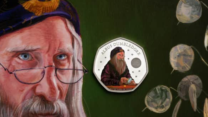Χάρι Πότερ: Νέο νόμισμα με το πρώτο πορτρέτο του Καρόλου και τον Άλμπους Ντάμπλντορ