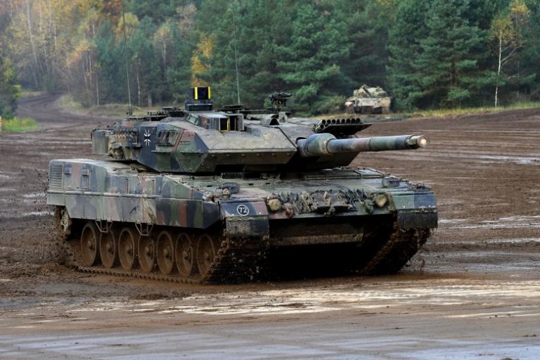 Η Ισπανία στέλνει 6 Leopard στην Ουκρανία