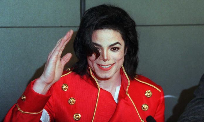 Μάικλ Τζάκσον «Χρυσή» συμφωνία για την πώληση του 50% των δικαιωμάτων της μουσικής του