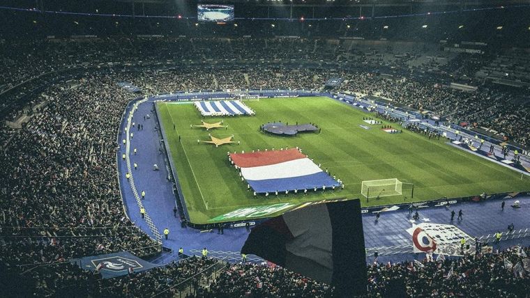 Η FIFA θέλει ν' αγοράσει το «Stade de France»