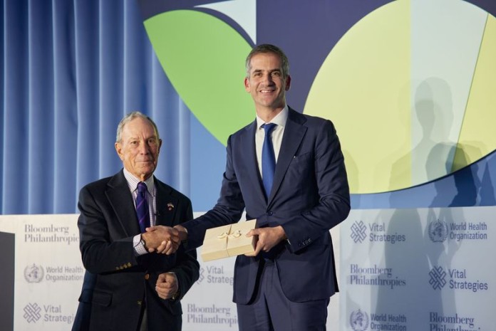 Διεθνές βραβείο στον Κώστα Μπακογιάννη για το έργο αντιμετώπισης των εξαρτήσεων