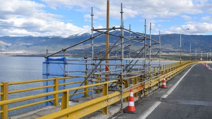 Παρέμβαση εισαγγελέα για τη γέφυρα Σερβίων-Ενδέχεται απαγόρευση διέλευσης όλων των οχημάτων