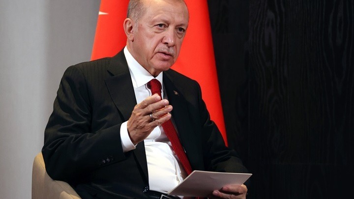 Ο Ερντογάν δεν θα πραγματοποιήσει σήμερα προεκλογική εμφάνιση λόγω ασθενείας