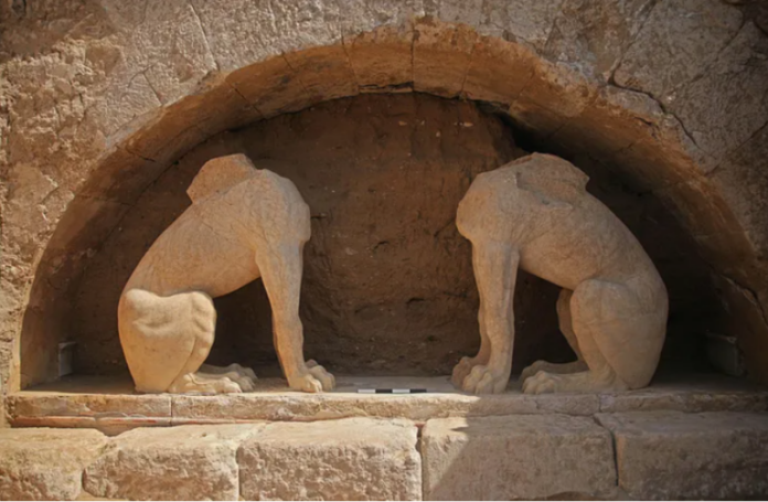 Επισκέψιμο από σήμερα το ταφικό μνημείο του Τύμβου Καστά στην Αμφίπολη