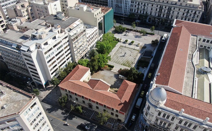 Στον δήμο Αθηναίων παραχωρείται το ιστορικό κτίριο του Παλαιού Εθνικού Τυπογραφείου στη συμβολή των οδών Σταδίου και Σανταρόζα