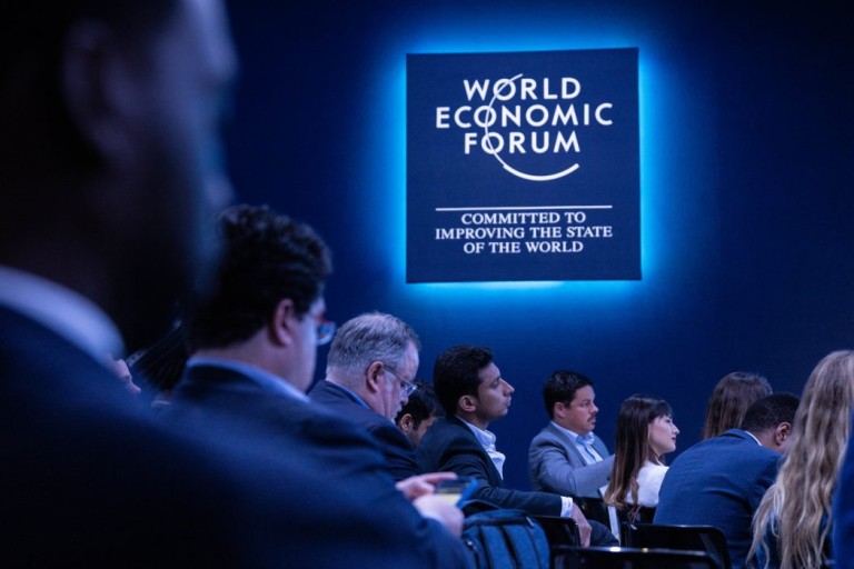 Το Παγκόσμιο Οικονομικό Φόρουμ προβλέπει ανακατατάξεις στην αγορά εργασίας