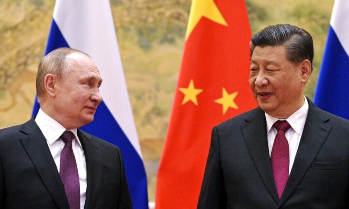 Η Κίνα καλεί Ουκρανία και Ρωσία σε ειρηνευτικές διαπραγματεύσεις