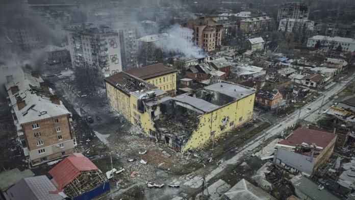 Τα ουκρανικά στρατεύματα προελαύνουν γύρω από το Μπαχμούτ, σύμφωνα με το Κίεβο