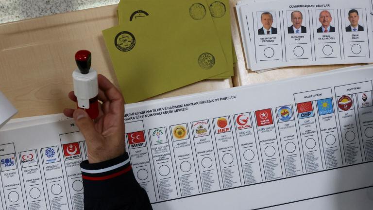 Ατασθαλίες στις εκλογές στην Τουρκία καταγγέλλει η αντιπολίτευση