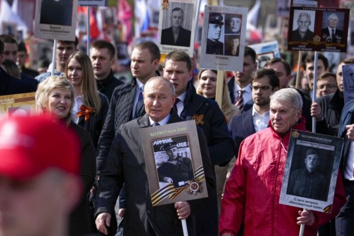 Πούτιν: «Θέλουμε ένα ειρηνικό μέλλον»