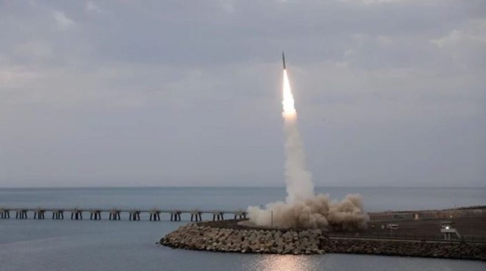 Δοκιμή του τουρκικού πυραύλου Tayfun πάνω από τη Μαύρη Θάλασσα