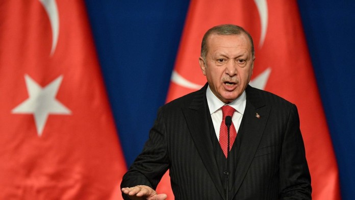 Οι κερδισμένοι και οι χαμένοι της 20ετούς μονοκρατορίας του  Ερντογάν