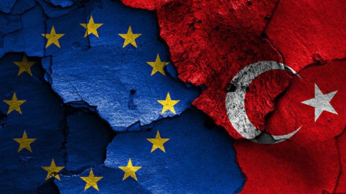 ΕΚ: «Έχει χάσει τον σκοπό της» η διαδικασία ένταξης της Τουρκίας στην ΕΕ