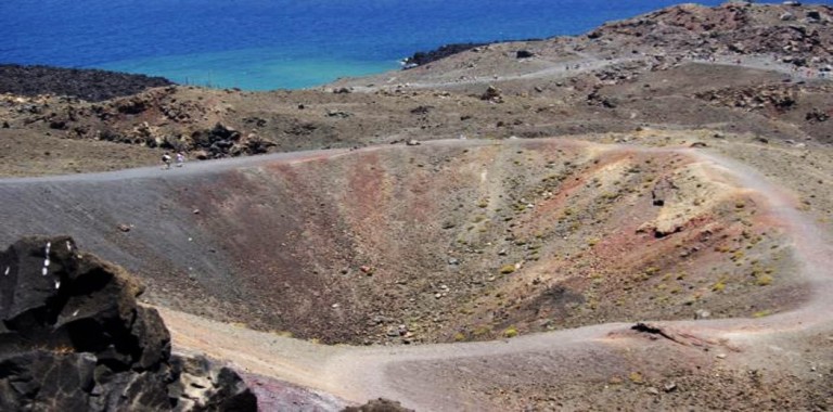Έλληνες ερευνητές αξιοποιούν δεδομένα δορυφόρου για να προβλέψουν την εξάπλωση της ηφαιστειακής τέφρας
