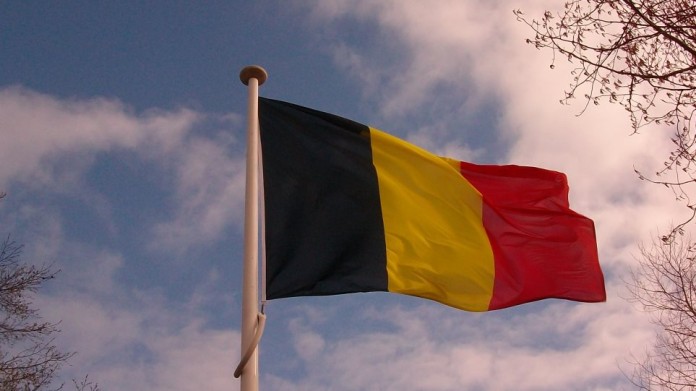 Για απόλυτη νίκη της Δεξιάς του Κυρ. Μητσοτάκη που επιτρέπει σχηματισμό σταθερής κυβέρνησης, κάνει λόγο ο βελγικός Τύπος