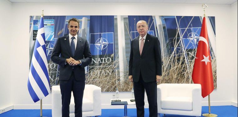 Συνάντηση Μητσοτάκη-Ερντογάν στη σύνοδο του ΝΑΤΟ