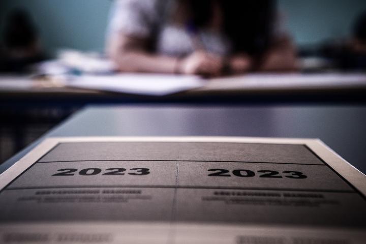 Πανελλαδικές 2023: Σαφής άνοδος των βάσεων στις περιζήτητες σχολές