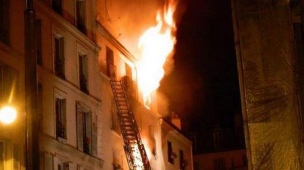 Πάνω από 70 έφτασαν οι νεκροί από την πυρκαγιά σε κτίριο στο Γιοχάνεσμπουργκ