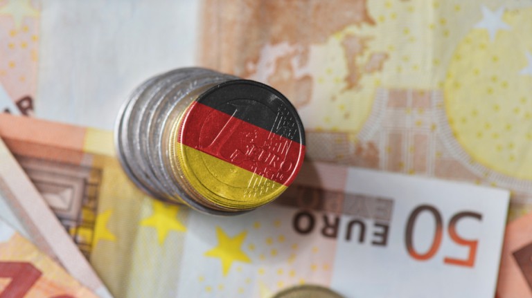 Γερμανία: Ύφεση κατά το τρέχον έτος προβλέπουν κορυφαία οικονομικά ινστιτούτα