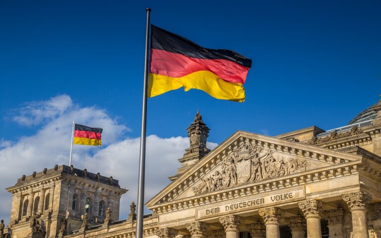 Η Γερμανία οδεύει σε ρεκόρ εξαγωγών στρατιωτικού υλικού