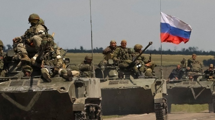 Ρωσία έθεσε υπό κράτηση δύο στρατιώτες με την υποψία ότι δολοφόνησαν 9 αμάχους στην ανατολική Ουκρανία