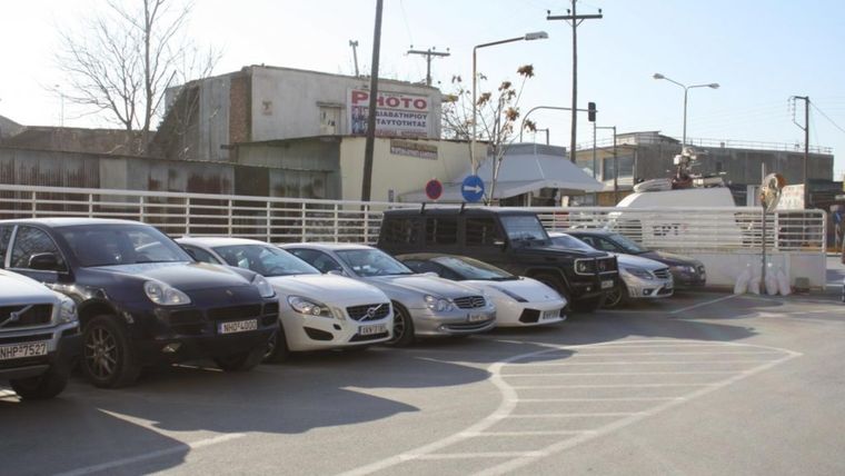 Δημοπρασία μεταχειρισμένων εξαρτημάτων-ανταλλακτικών για MERCEDES και BMW στη Μαγουλέζα