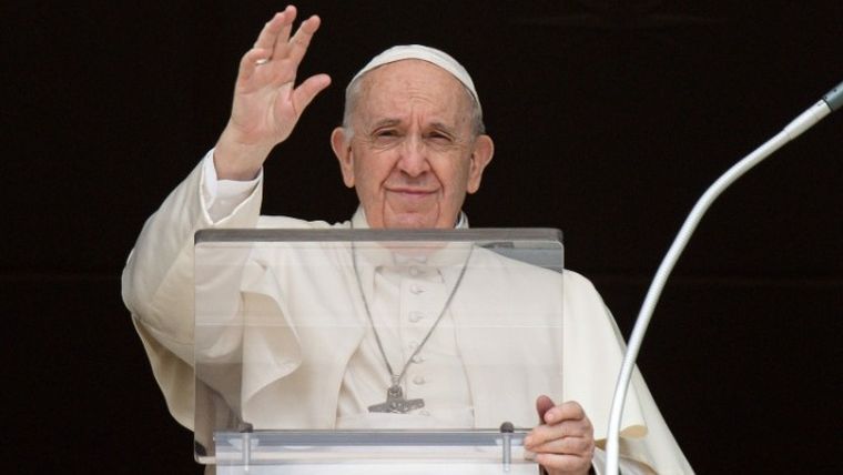 «Άνοιγμα» στα διεμφυλικά άτομα από τον Πάπα Φραγκίσκο