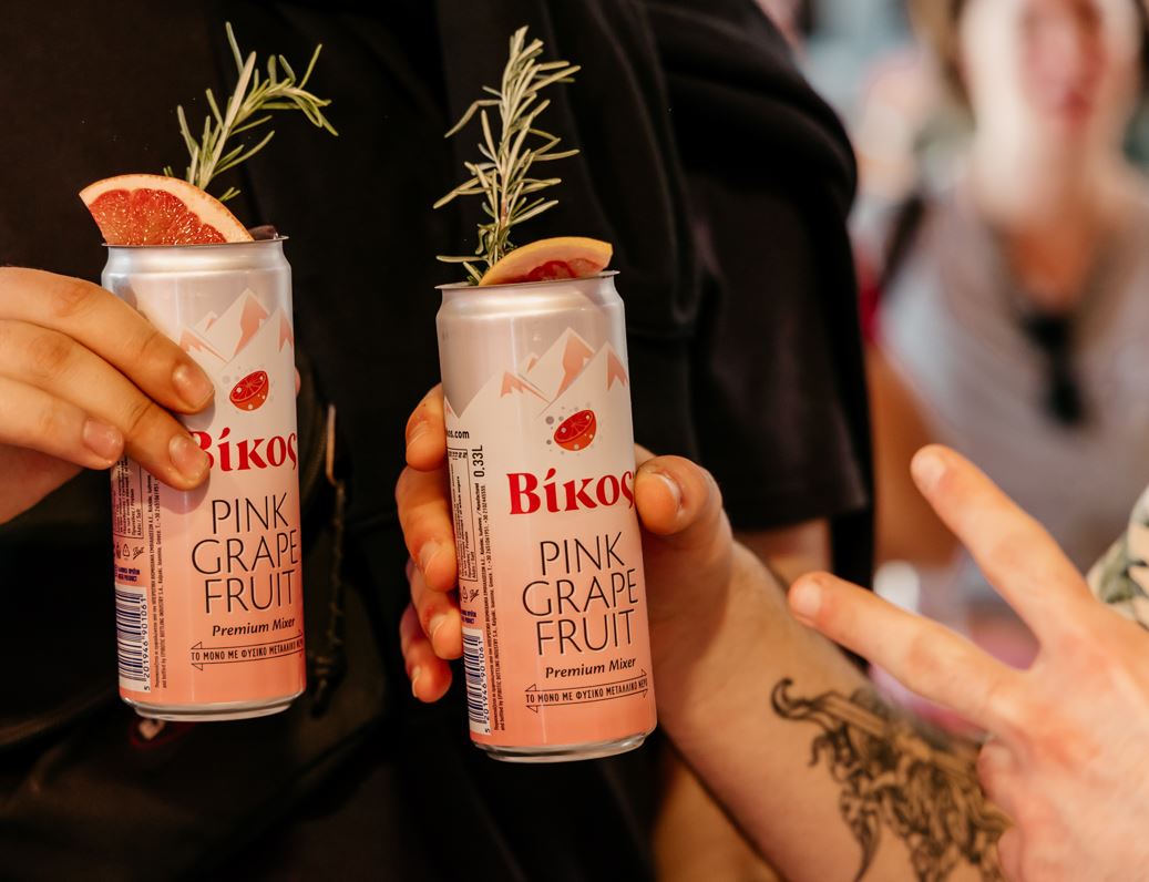 Το Βίκος Pink Grapefruit έντυσε ροζ το φετινό Athens Bar Show