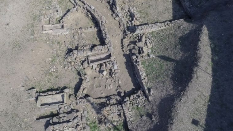 Αρχαιολογικός περίπατος στον Μόλυβο και στην άγνωστη Αρχαία Μήθυμνα