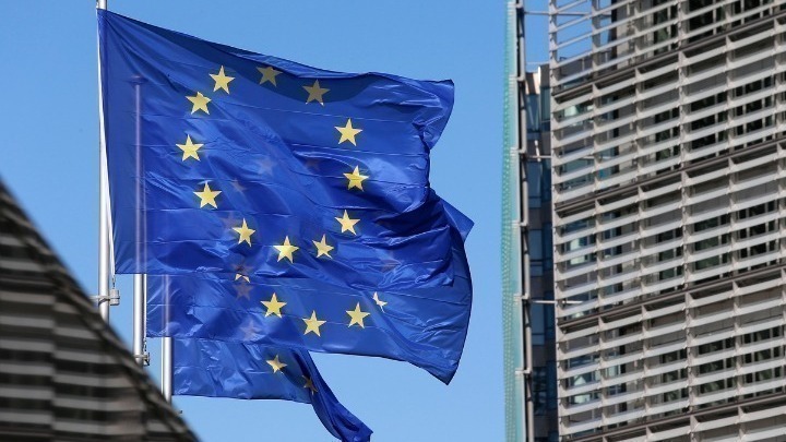 Η ΕΕ υιοθέτησε το 12ο πακέτο οικονομικών κυρώσεων κατά της Ρωσίας