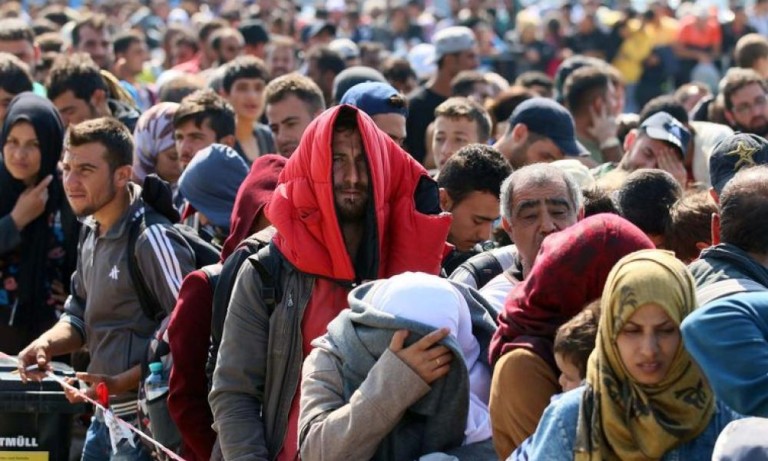 Περίπου 61.000 πρόσφυγες θα εγκατασταθούν στην ΕΕ