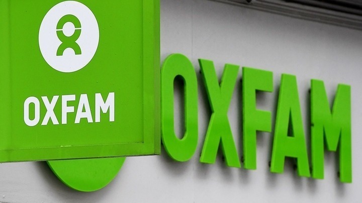 Η Oxfam στηλιτεύει την αύξηση του πλούτου των δισεκατομμυριούχων και καλεί να φορολογηθούν περισσότερο
