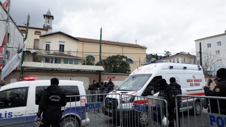 Επίθεση σε εκκλησία της Κωνσταντινούπολης – Πληροφορίες για νεκρό