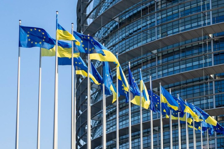 Σε μερική συμφωνία για την μακροοικονομική στήριξη της Ουκρανίας έως το 2027, κατέληξαν τα κράτη-μέλη της ΕΕ