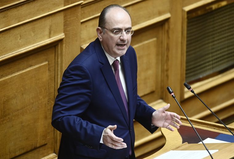 Μακάριος Λαζαρίδης: Πείστηκα από τον πρωθυπουργό και θα ψηφίσω το νόμο για τα ομόφυλα ζευγάρια