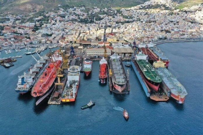 Στα 500 πλοία οι επισκευές των ναυπηγείων Ελευσίνας και Σύρου